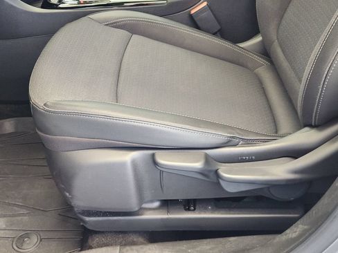 Used 2024 Buick Encore GX Preferred w/ Advanced Technology Package FWD image 22