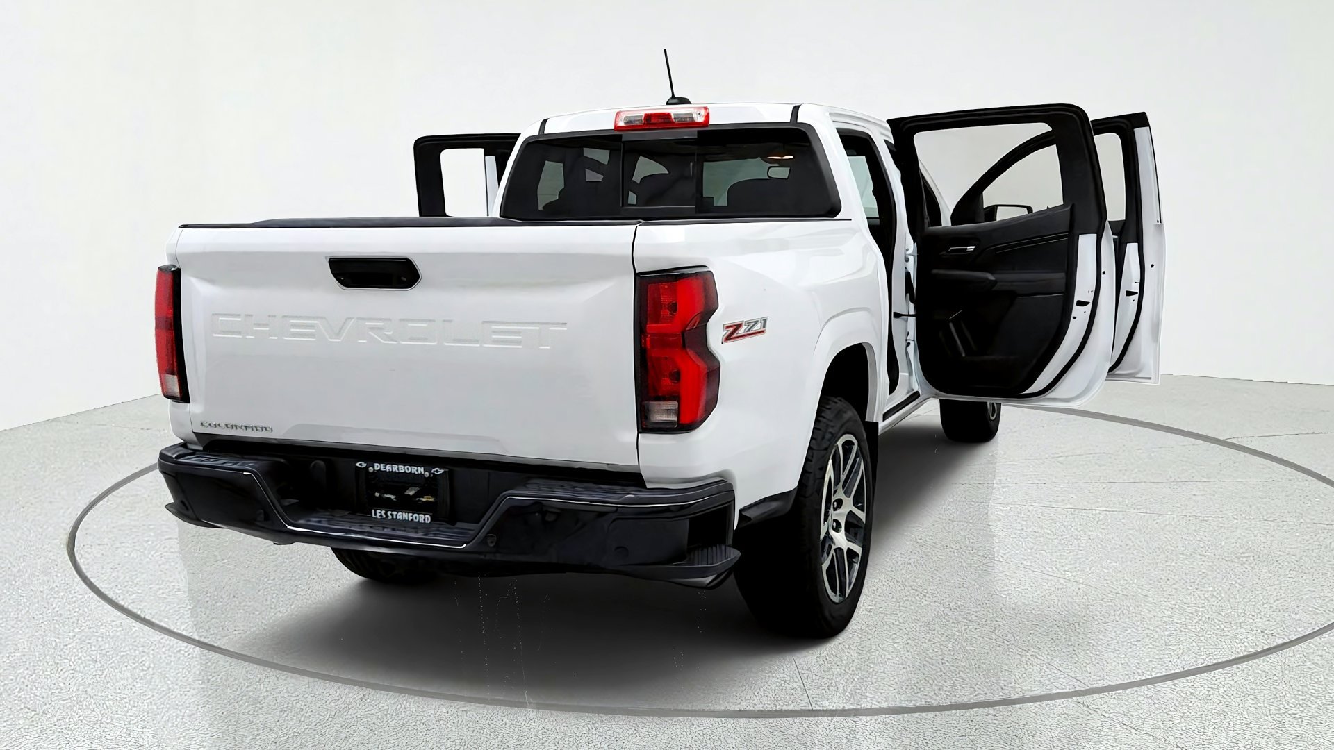 Used 2024 Chevrolet Colorado Z71 AWD/4WD image 12