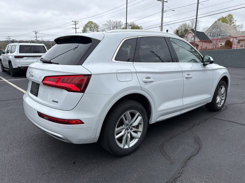 Used 2020 Audi Q5 2.0T Premium w/ Convenience Package AWD/4WD image 5