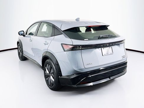 Used 2024 Nissan Ariya AWD image 5