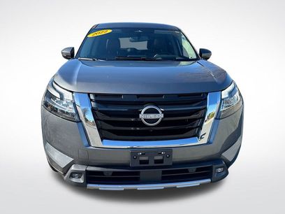 Used 2022 Nissan Pathfinder Platinum w/ Cargo Package
