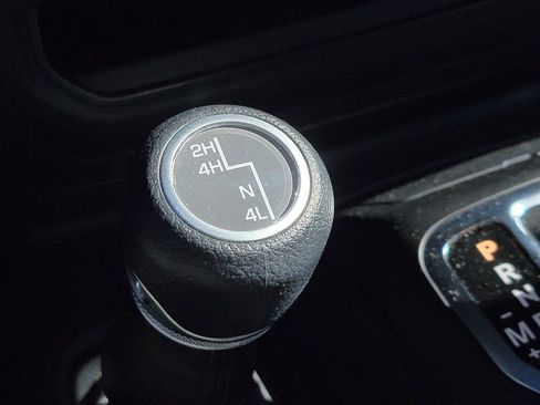 Certified 2020 Jeep Wrangler Unlimited Sport S image 36