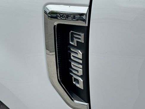 Used 2021 Ford F250 XLT w/ XLT Value Package AWD/4WD image 15