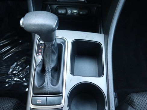 Used 2020 Kia Optima LX FWD image 34