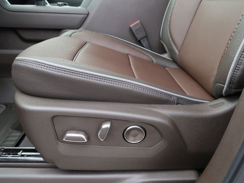 New 2026 GMC Sierra 1500 Denali image 9