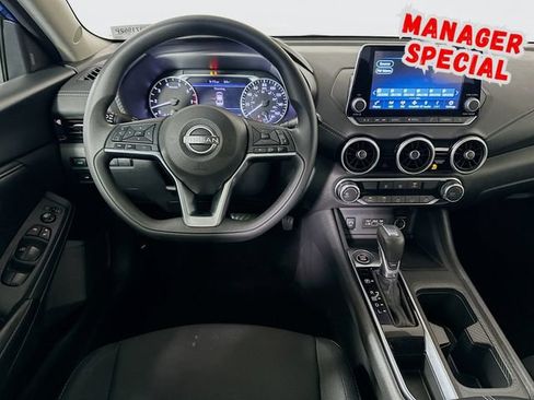 Used 2024 Nissan Sentra SV FWD image 22