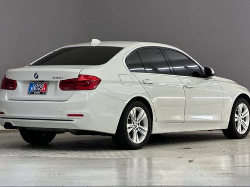 Used 2018 BMW 330i Sedan RWD image 9