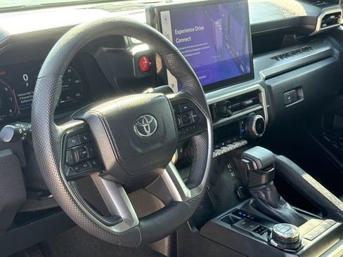 Used 2024 Toyota Tacoma TRD Off-Road w/ TRD Off Road Premium Package AWD/4WD image 19
