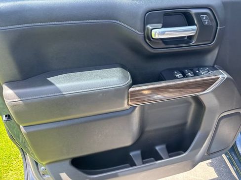 Used 2021 Chevrolet Silverado 1500 RST AWD/4WD image 10