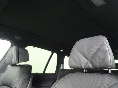 Used 2026 BMW X5 M60i image 13