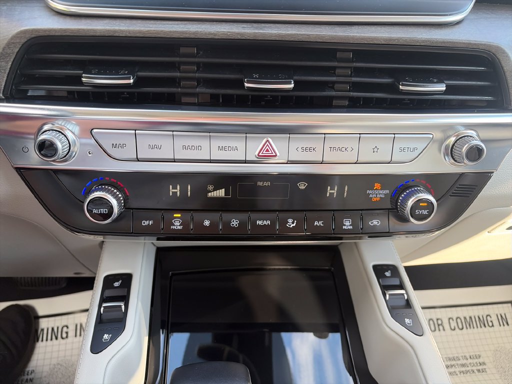Used 2022 Kia Telluride EX w/ EX Premium Package FWD image 18