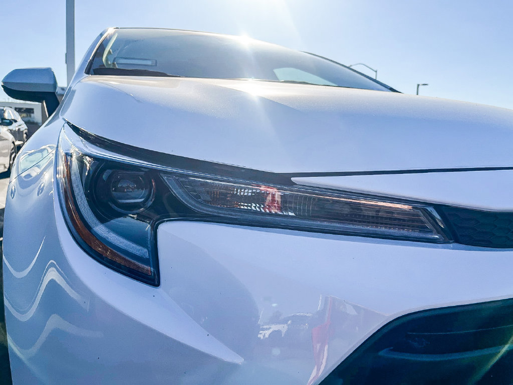 Used 2024 Toyota Corolla LE w/ LE Convenience Package FWD image 5