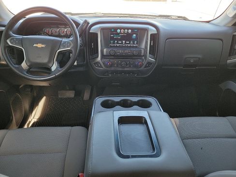 Used 2018 Chevrolet Silverado 1500 LT w/ LPO, Black Pack image 9