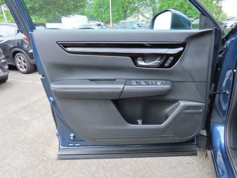 Used 2024 Honda CR-V EX-L image 15