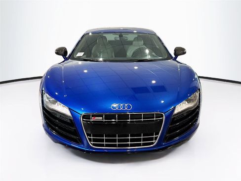 Used 2009 Audi R8 V10 AWD/4WD image 17