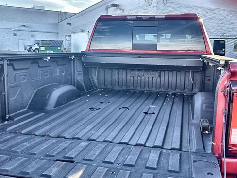 Used 2022 GMC Sierra 2500 AT4 w/ AT4 Premium Plus Package image 20