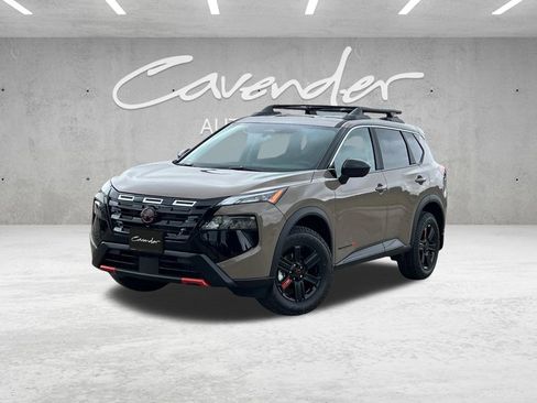 New 2026 Nissan Rogue SV AWD/4WD image 1