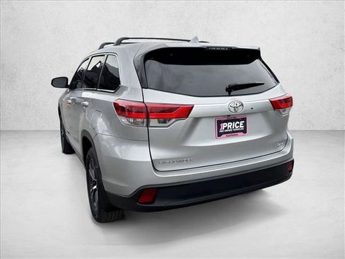 Used 2018 Toyota Highlander Plus image 5