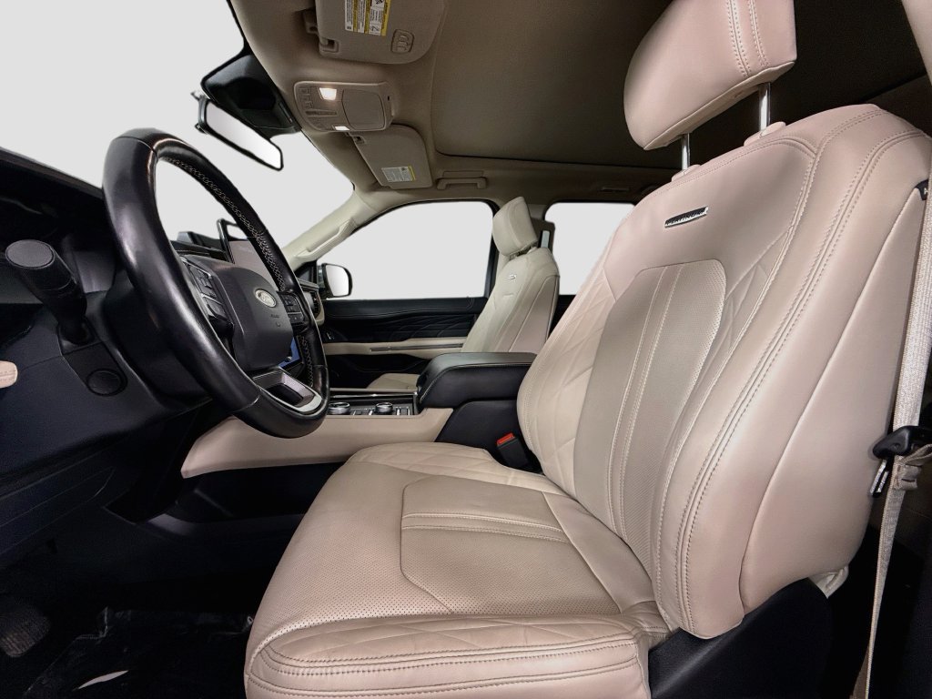 Used 2023 Ford Expedition Platinum AWD/4WD image 23