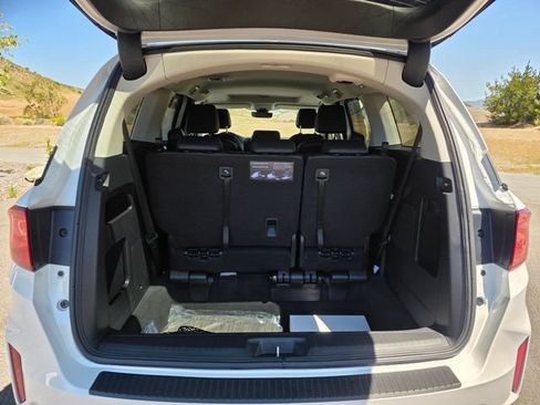 New 2026 Honda Odyssey EX-L image 13