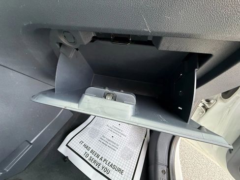 Used 2013 Ford Transit Connect XLT image 52