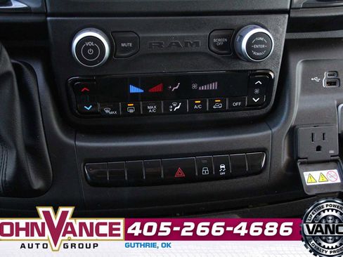 Used 2023 RAM ProMaster 2500 w/ Driver Convenience Group image 28