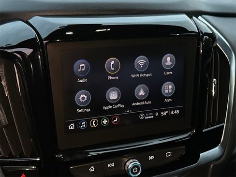 Used 2022 Chevrolet Traverse LT w/ Midnight/Sport Edition image 31