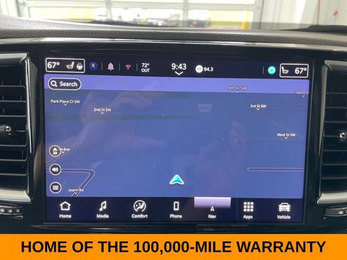 Used 2025 Chrysler Pacifica Limited FWD image 20