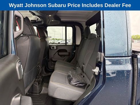 Used 2025 Jeep Gladiator Sport AWD/4WD image 27