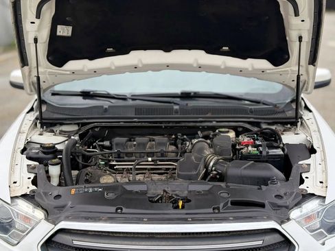 Used 2014 Ford Taurus SEL w/ Equipment Group 201A AWD/4WD image 27