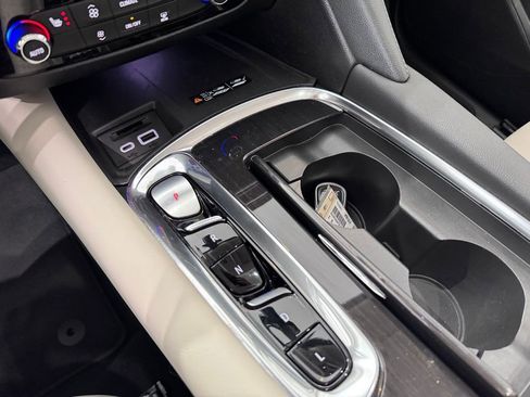 Certified 2023 Buick Enclave Essence w/ Experience Buick Package image 25