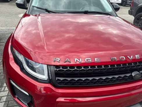 Used 2019 Land Rover Range Rover Evoque AWD/4WD image 3