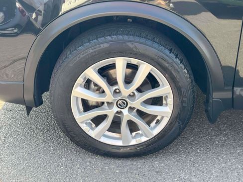 Used 2021 Nissan Rogue Sport S image 6