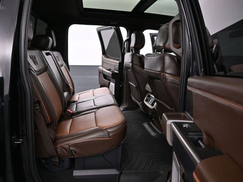 Used 2024 Ford F350 King Ranch image 18