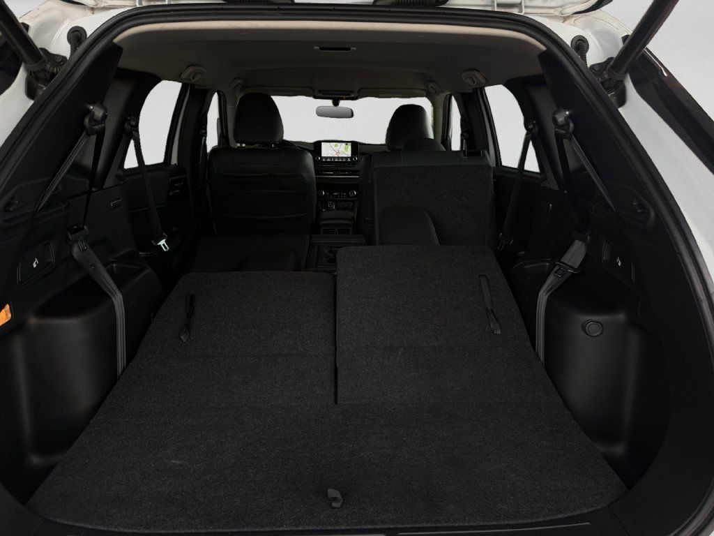 Used 2023 Mitsubishi Outlander SE FWD image 29