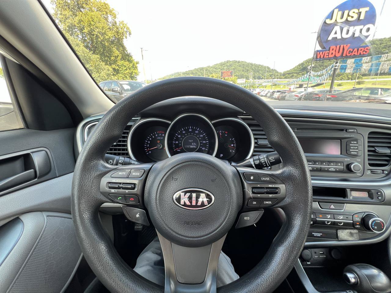 Used 2015 Kia Optima LX FWD image 16