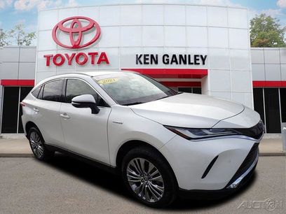 Certified 2021 Toyota Venza XLE