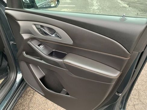 Used 2019 Chevrolet Traverse LT w/ LPO, Floor Liner Package image 13