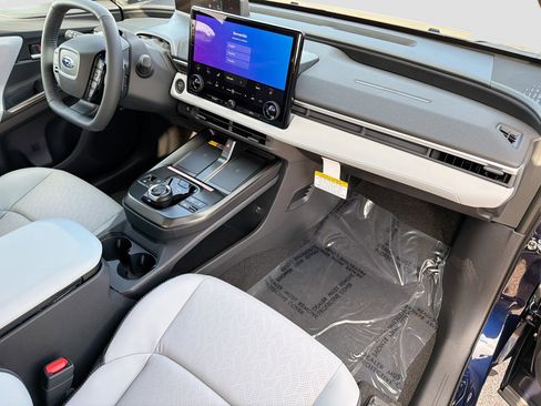 New 2026 Subaru Solterra image 12