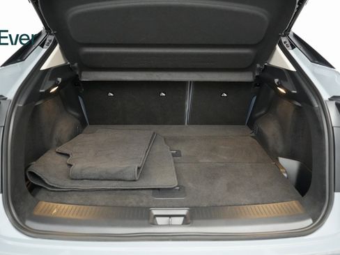 Used 2023 Nissan Ariya image 23