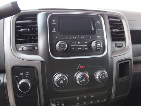 Used 2018 RAM 3500 Tradesman AWD/4WD image 11