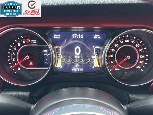 Certified 2022 Jeep Wrangler Unlimited Rubicon w/ Xtreme Recon 35" Tire Package image 28