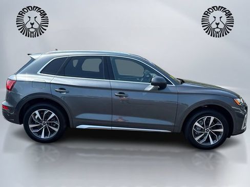 Used 2022 Audi Q5 2.0T Premium Plus w/ Premium Plus Package AWD/4WD image 5