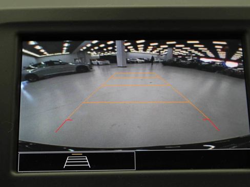 Used 2024 Chevrolet Equinox LT image 28