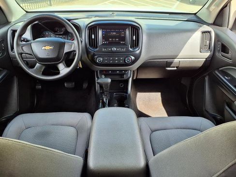 Used 2020 Chevrolet Colorado W/T image 4