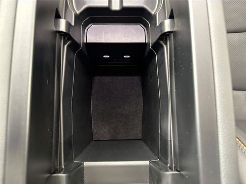 Certified 2025 MAZDA CX-50 AWD 2.5 Hybrid w/ Premium Pkg image 35