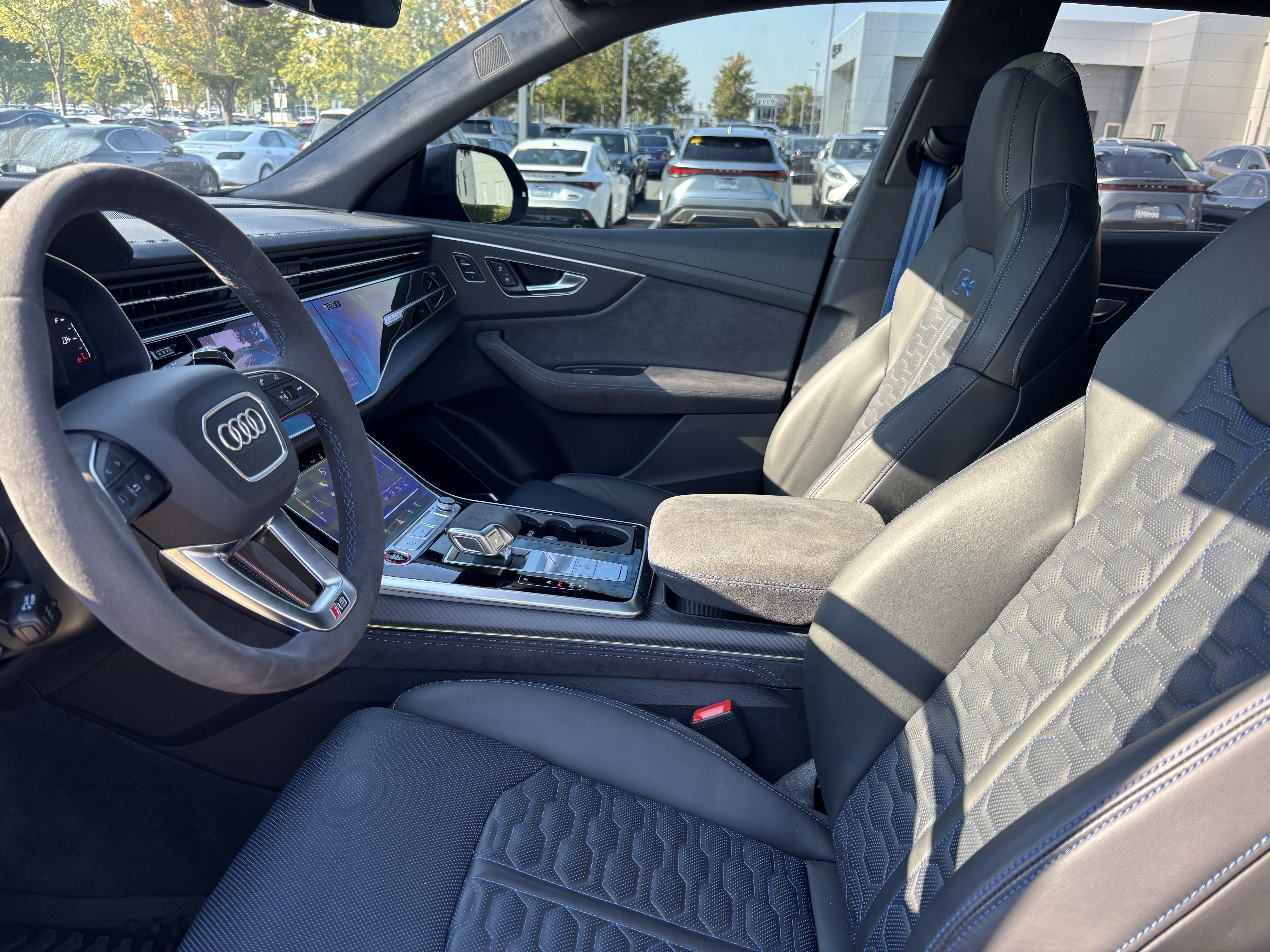 Used 2026 Audi RS Q8 performance AWD/4WD image 16