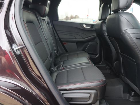 Used 2023 Ford Escape ST-Line w/ Tech Pack #1 image 11