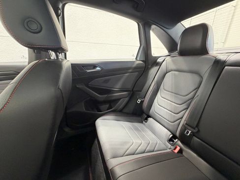 New 2026 Volkswagen Jetta GLI Autobahn FWD image 32