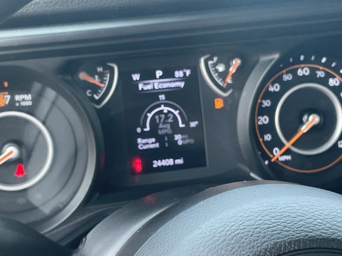 Used 2024 Jeep Wrangler Unlimited Sport AWD/4WD image 20